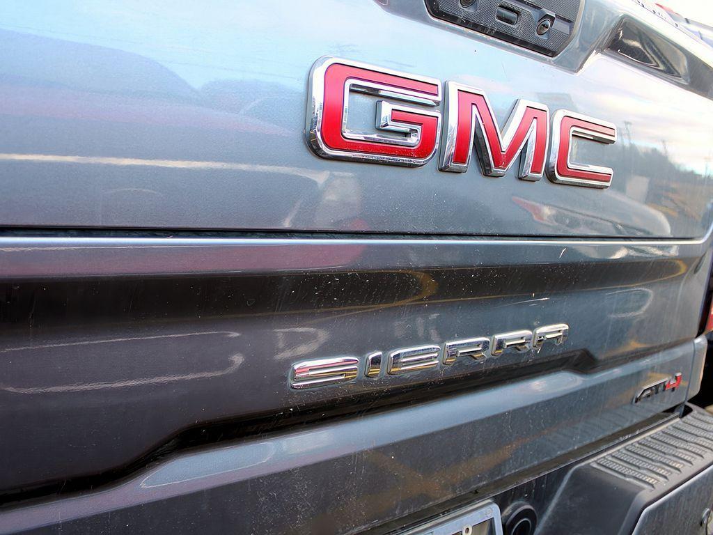 used 2021 GMC Sierra 1500 car, priced at $39,598