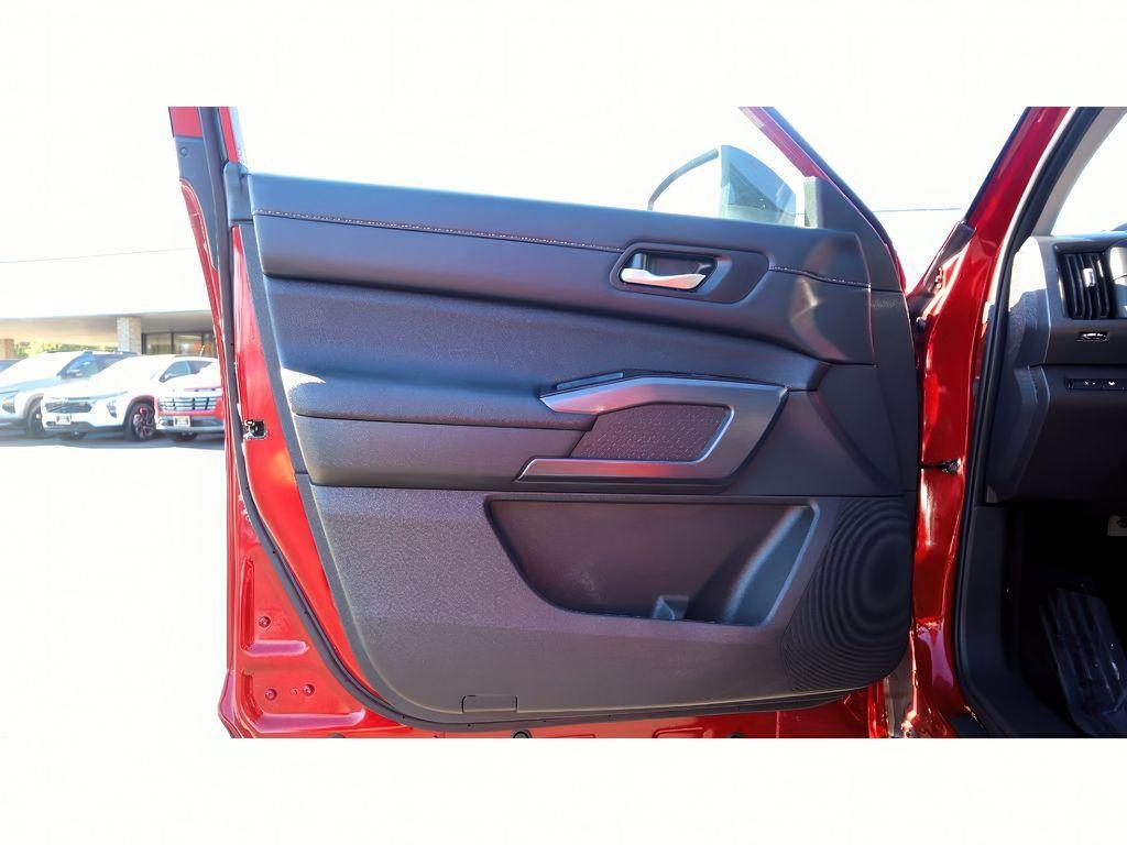 used 2025 Nissan Pathfinder car, priced at $42,399