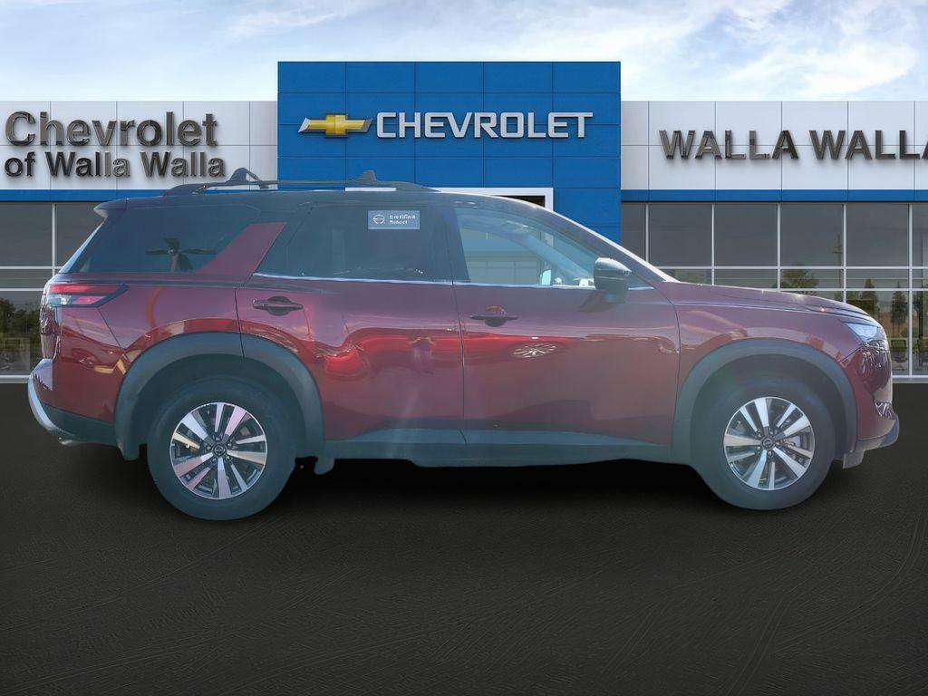 used 2025 Nissan Pathfinder car, priced at $42,399