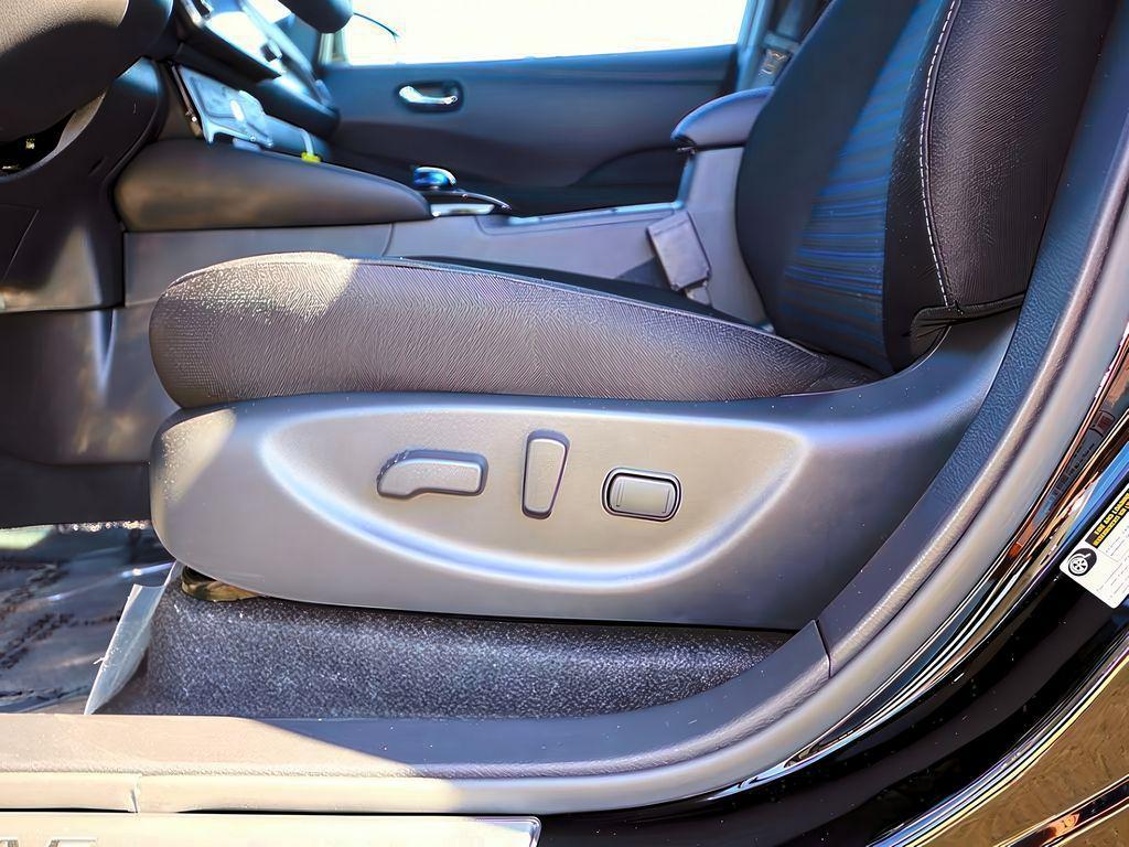 used 2025 Nissan Leaf car, priced at $25,399