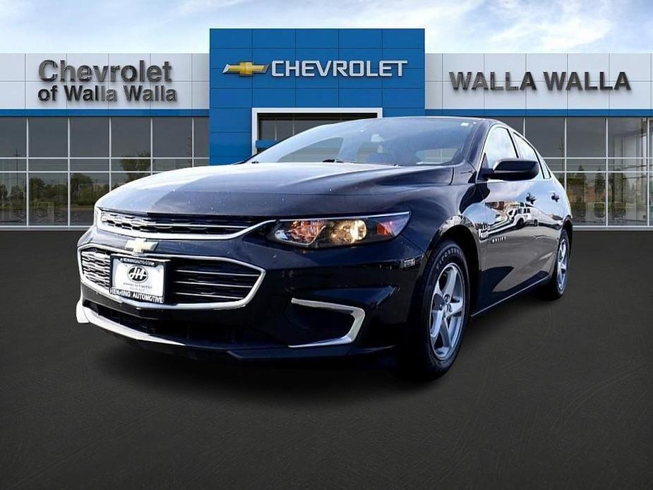 used 2017 Chevrolet Malibu car, priced at $16,798