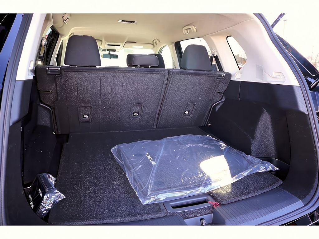 used 2024 Nissan Rogue car, priced at $31,897