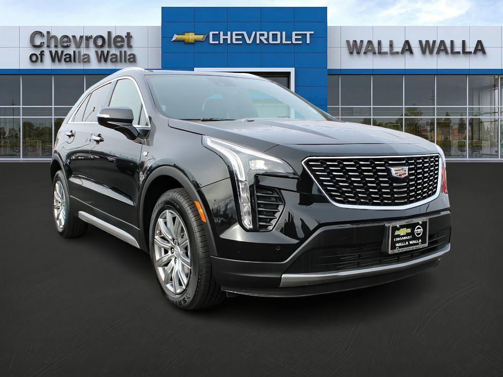 used 2023 Cadillac XT4 car, priced at $29,999