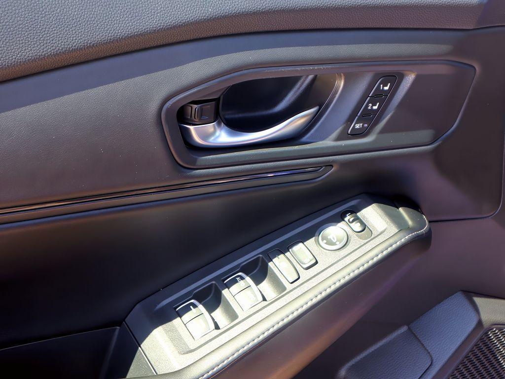 used 2023 Honda Accord Hybrid car, priced at $29,999