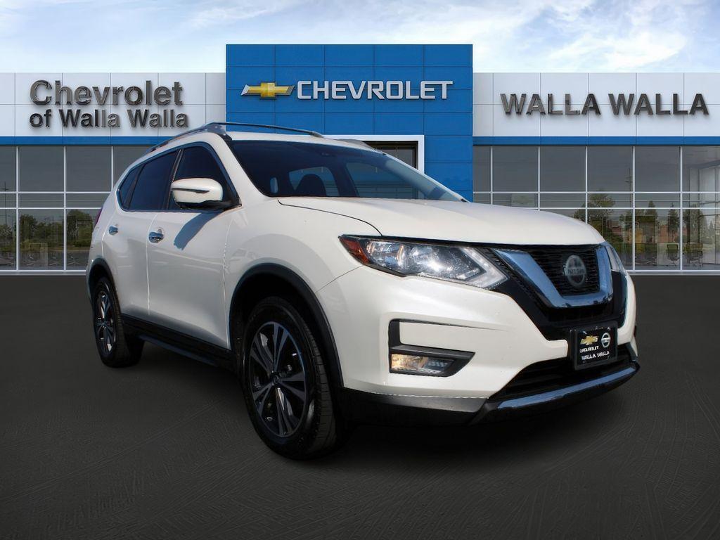 used 2021 Nissan Rogue car, priced at $18,999