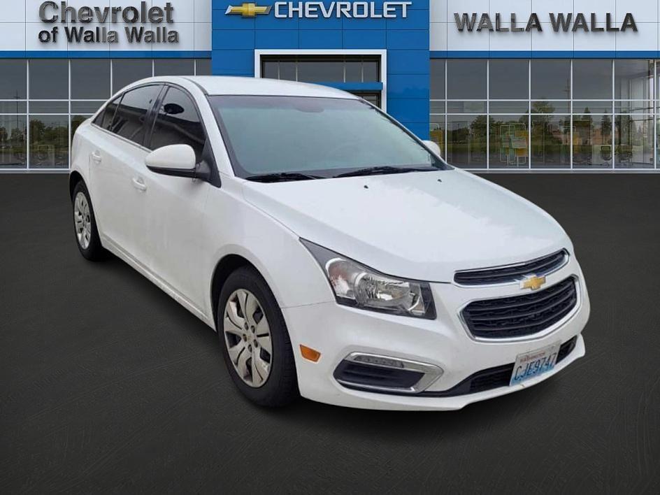 used 2015 Chevrolet Cruze car, priced at $8,897