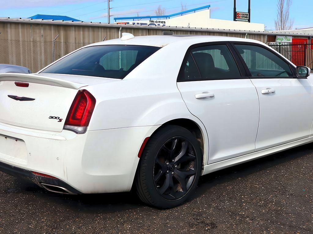 used 2022 Chrysler 300 car, priced at $31,999