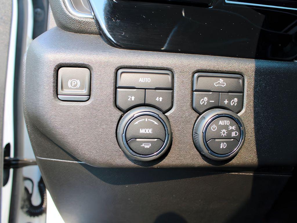used 2023 Chevrolet Silverado 1500 car, priced at $43,999