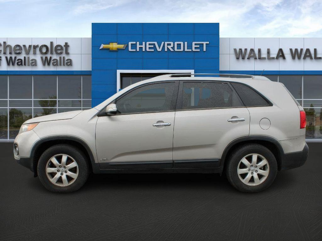 used 2013 Kia Sorento car, priced at $8,499