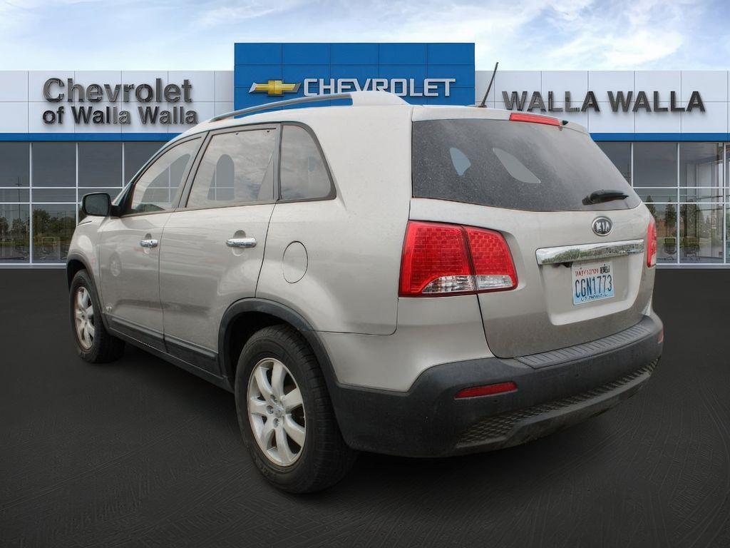 used 2013 Kia Sorento car, priced at $8,499