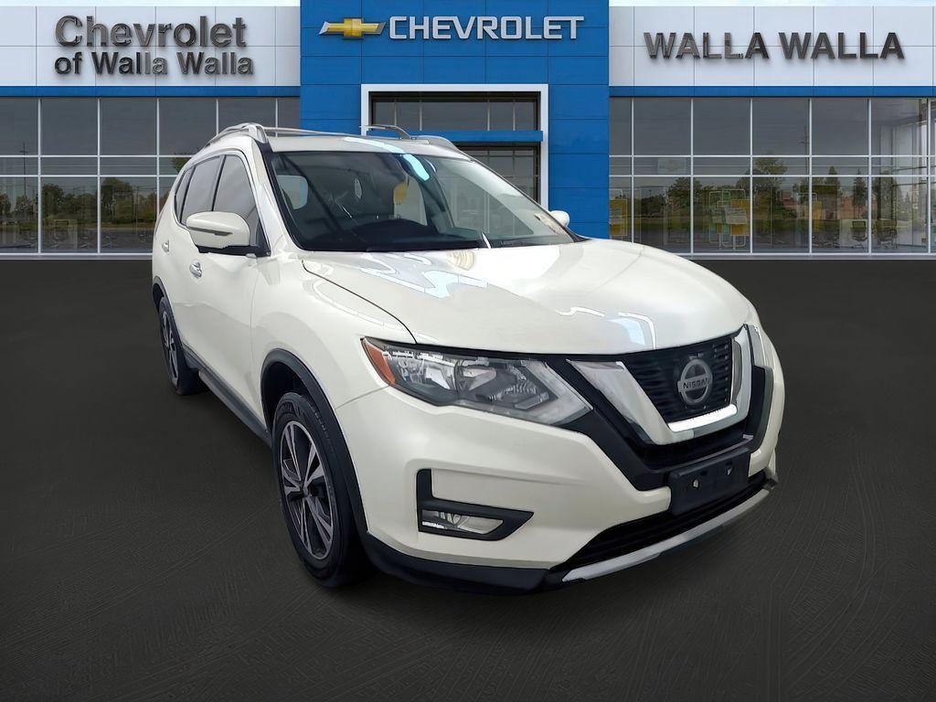 used 2020 Nissan Rogue car, priced at $18,999