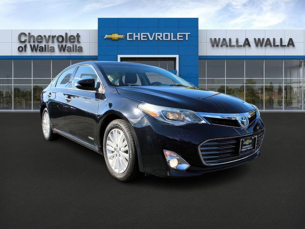 used 2014 Toyota Avalon Hybrid car, priced at $18,399