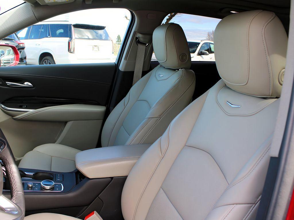 used 2020 Cadillac XT4 car, priced at $23,277