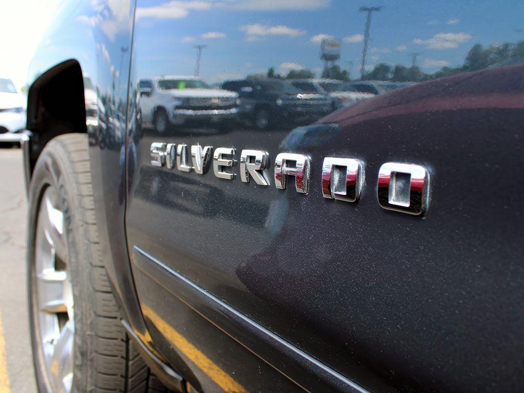 used 2018 Chevrolet Silverado 1500 car, priced at $29,897