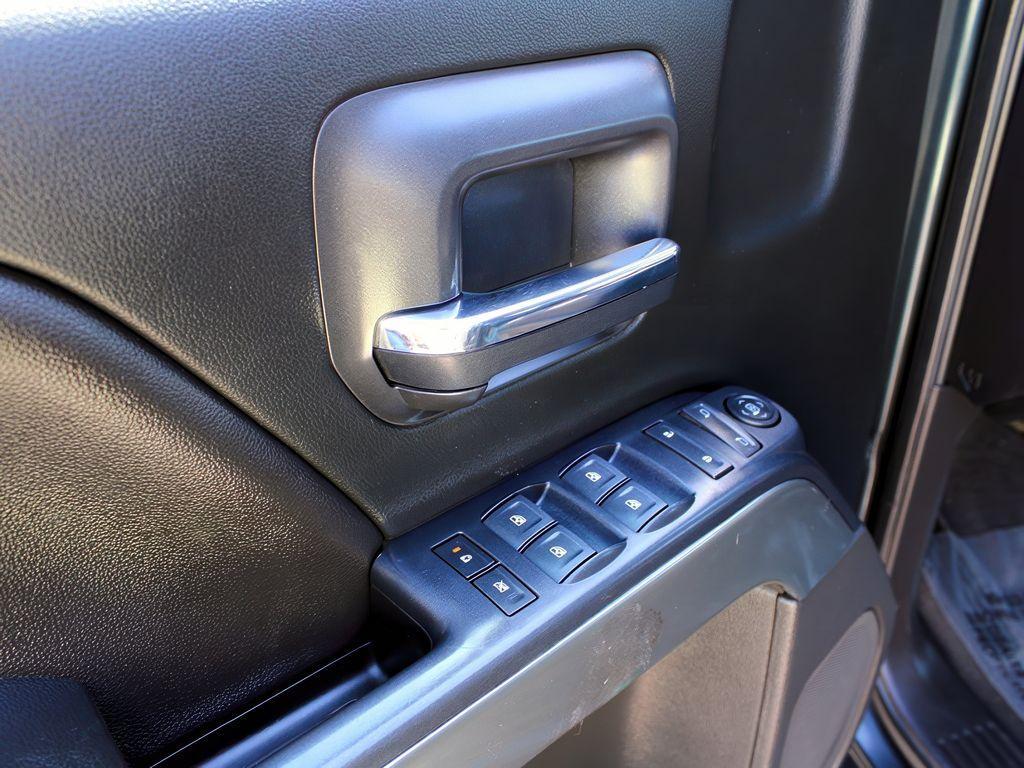 used 2018 Chevrolet Silverado 1500 car, priced at $27,598