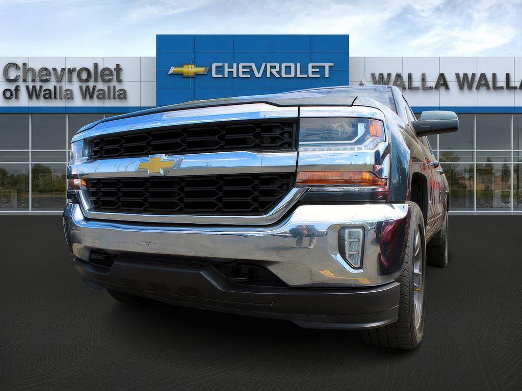 used 2018 Chevrolet Silverado 1500 car, priced at $29,897