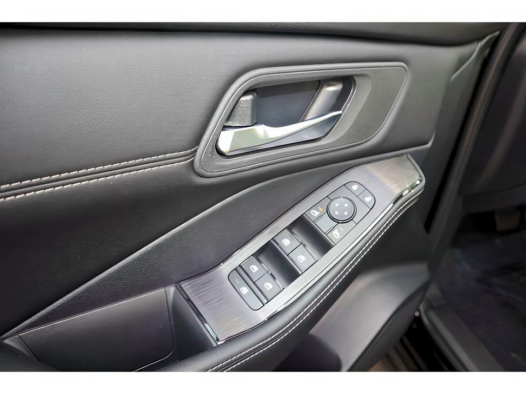used 2024 Nissan Rogue car, priced at $30,798