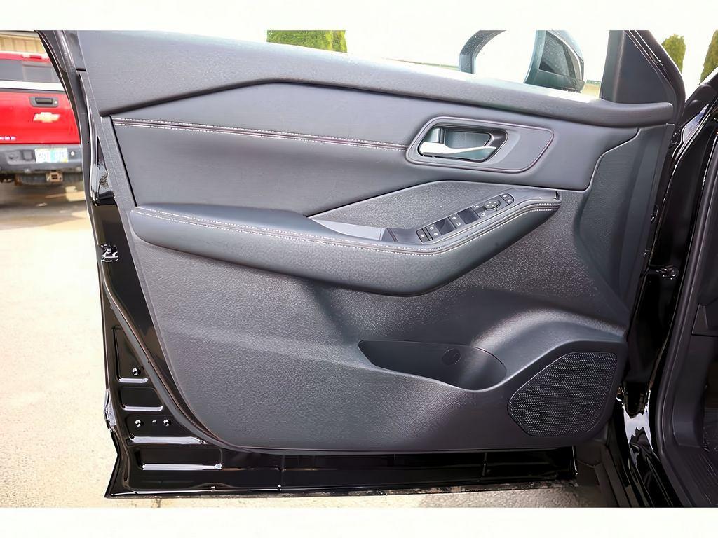 used 2024 Nissan Rogue car, priced at $30,798