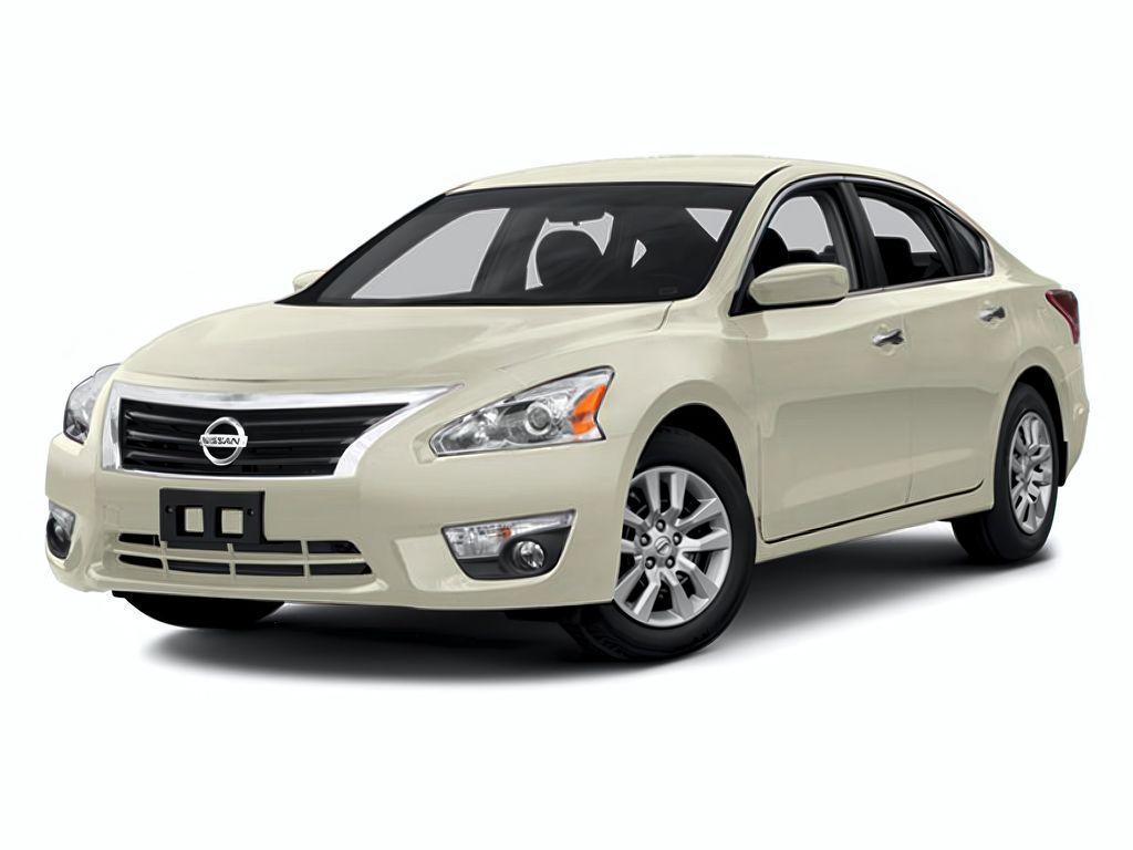 used 2014 Nissan Altima car, priced at $7,699