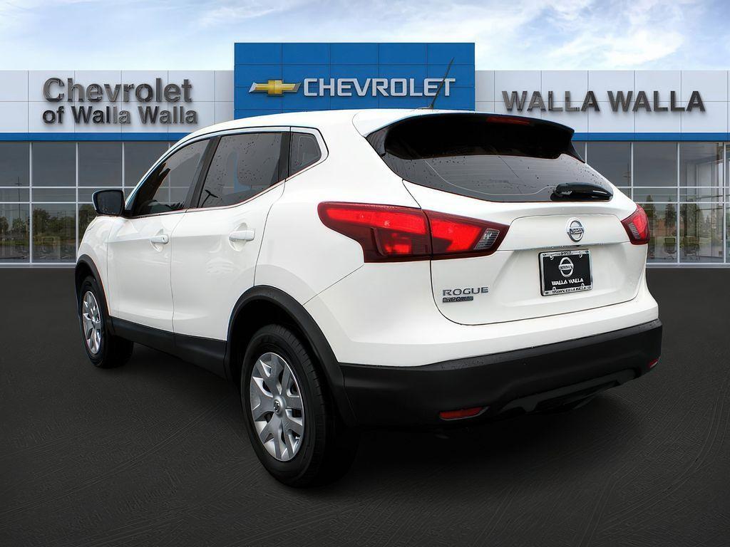 used 2019 Nissan Rogue Sport car, priced at $17,999