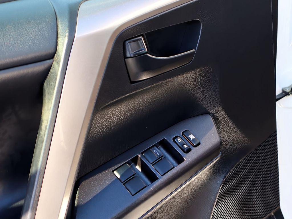 used 2018 Toyota RAV4 Hybrid car, priced at $24,799