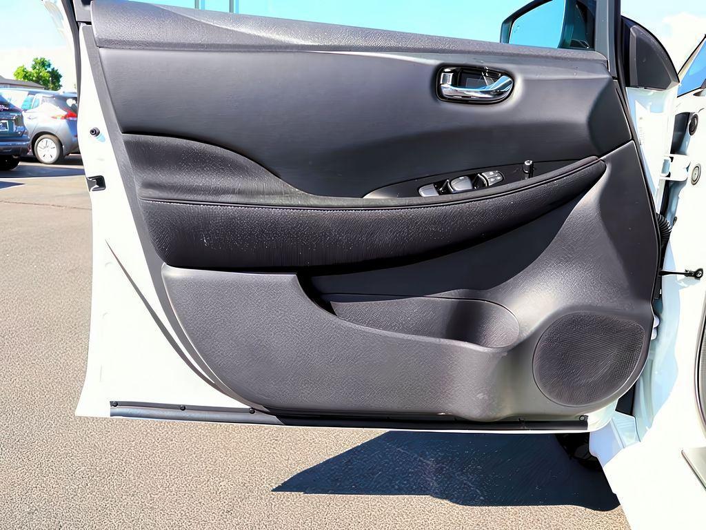 used 2025 Nissan Leaf car, priced at $24,999