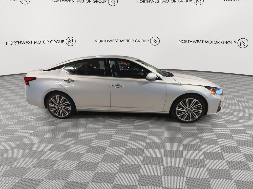 used 2023 Nissan Altima car, priced at $23,088