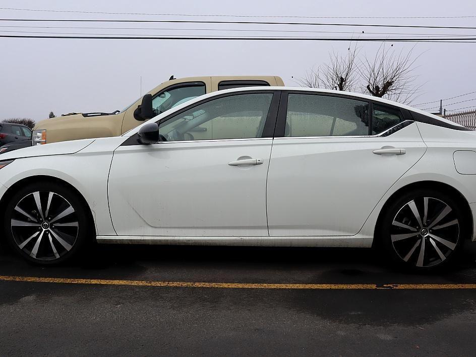 used 2022 Nissan Altima car, priced at $21,549