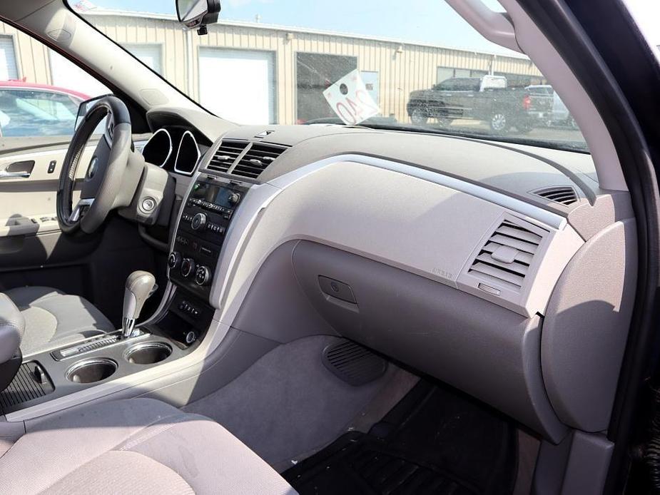 used 2010 Chevrolet Traverse car, priced at $7,798