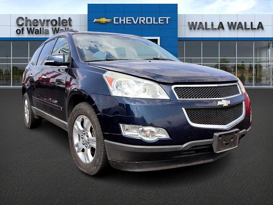 used 2010 Chevrolet Traverse car, priced at $7,999