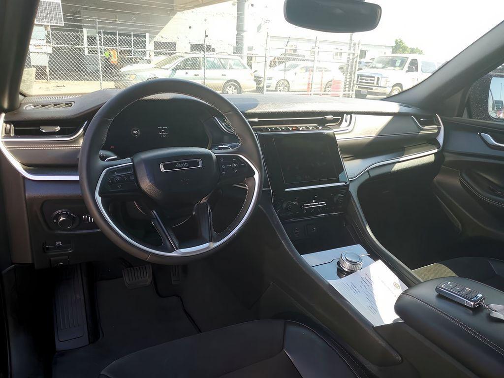 used 2023 Jeep Grand Cherokee L car, priced at $34,999