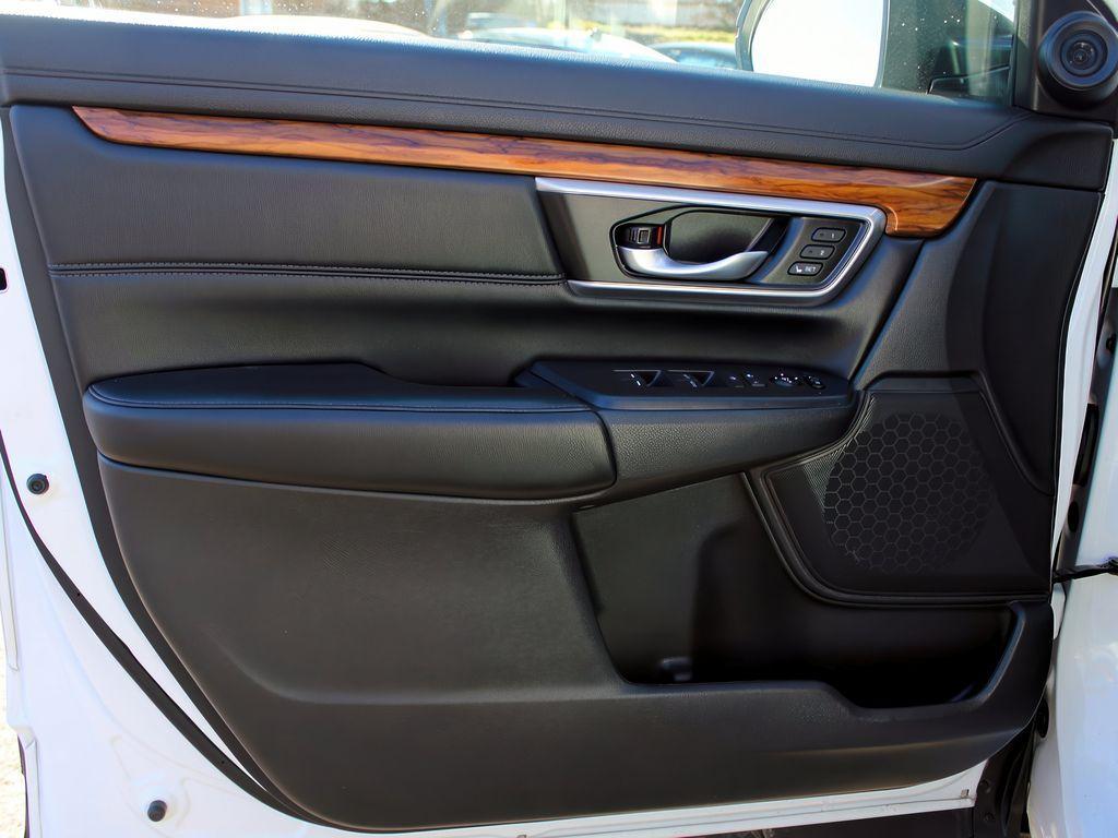 used 2020 Honda CR-V Hybrid car, priced at $25,697