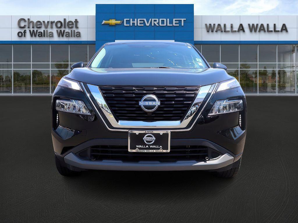 used 2022 Nissan Rogue car, priced at $26,278