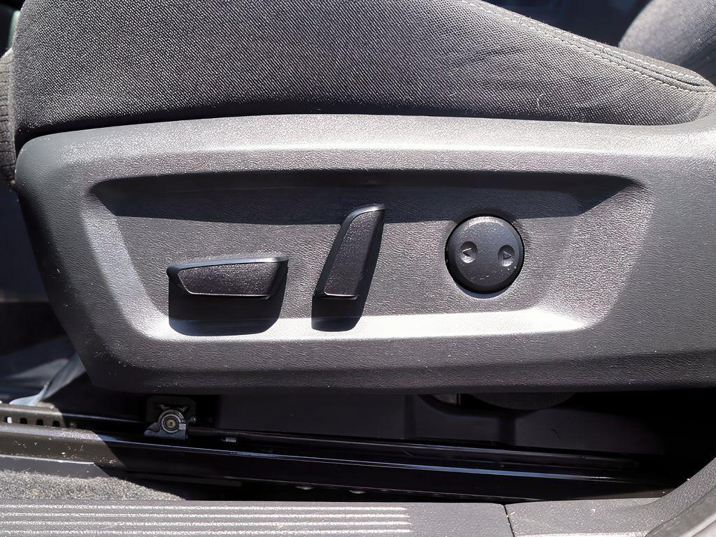 used 2022 Nissan Rogue car, priced at $26,278