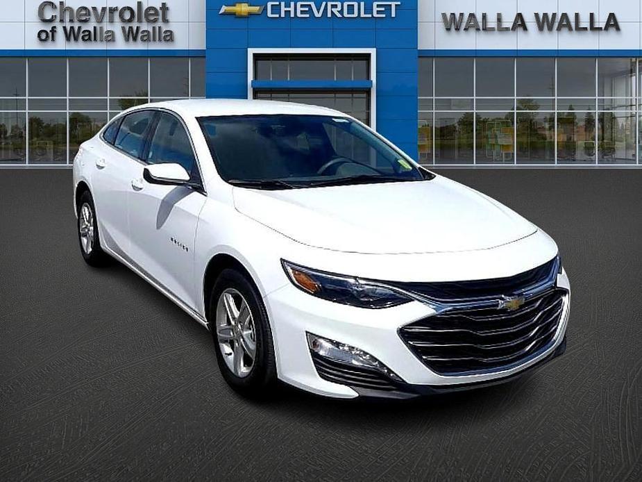 used 2022 Chevrolet Malibu car, priced at $22,798