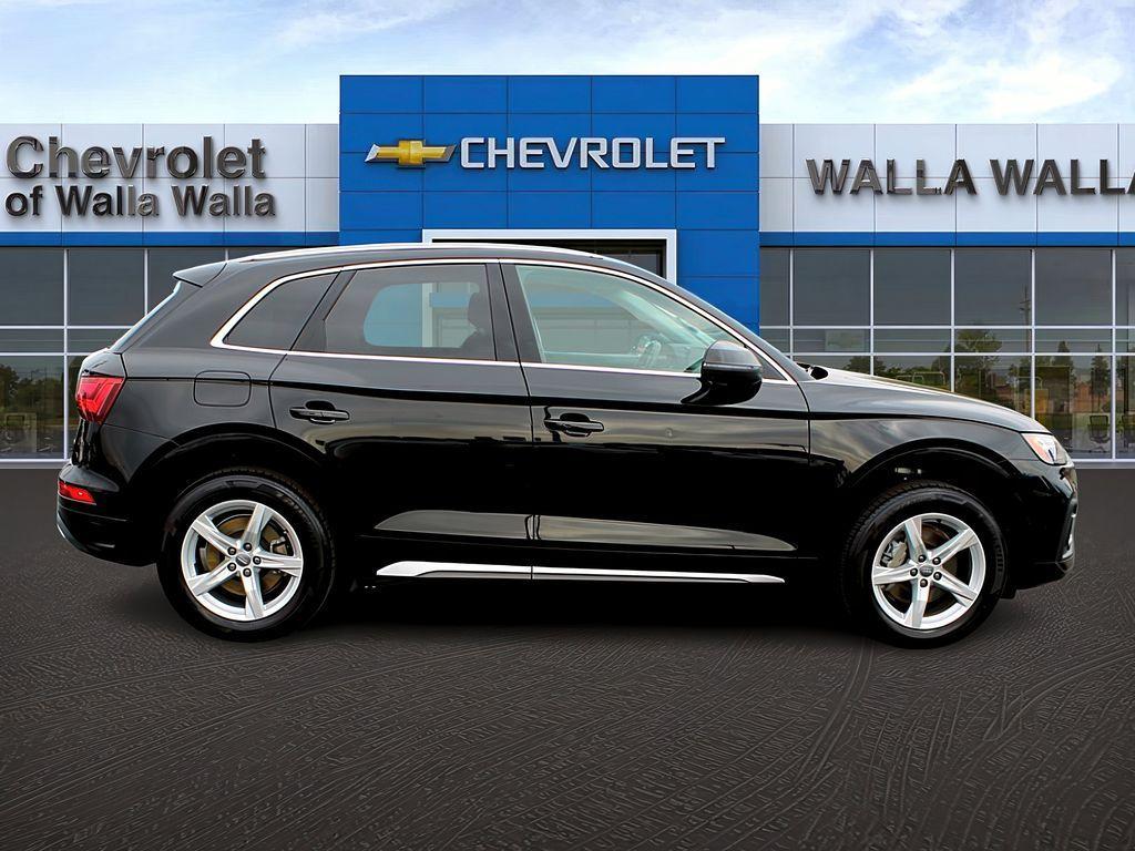 used 2021 Audi Q5 car, priced at $27,798