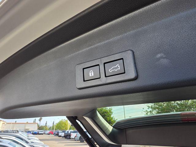 new 2025 Subaru Ascent car, priced at $39,415