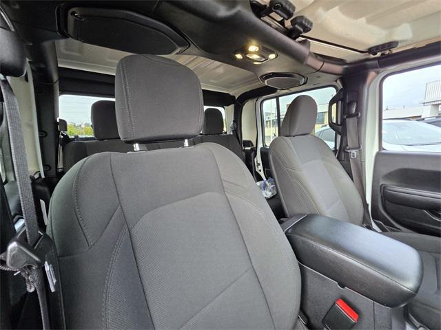used 2022 Jeep Gladiator car, priced at $29,999