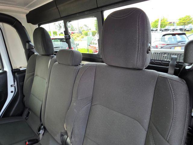 used 2022 Jeep Gladiator car, priced at $28,999