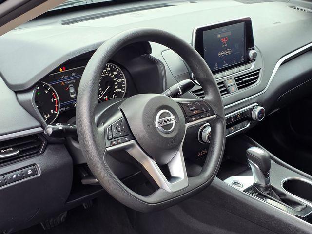 used 2022 Nissan Altima car, priced at $18,999