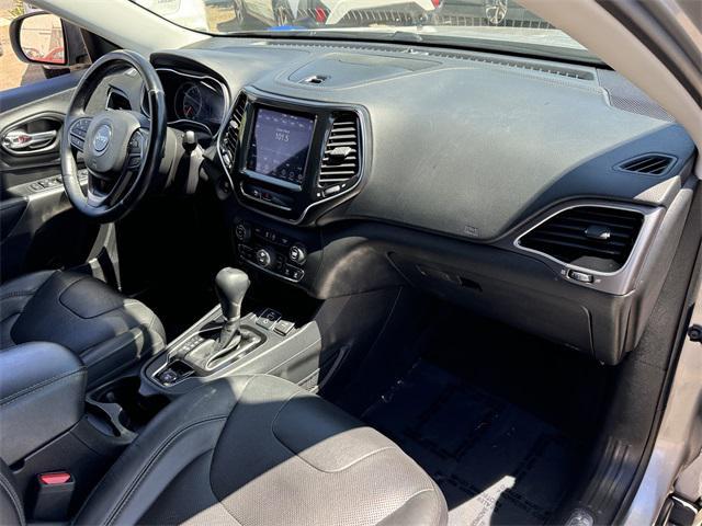 used 2020 Jeep Cherokee car, priced at $16,499