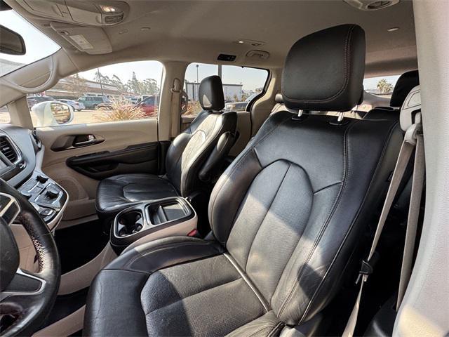 used 2020 Chrysler Pacifica car, priced at $20,777