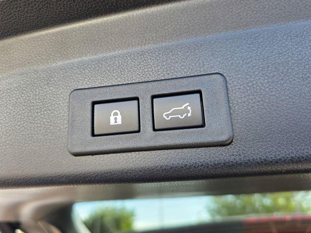 used 2024 Subaru Ascent car, priced at $33,999
