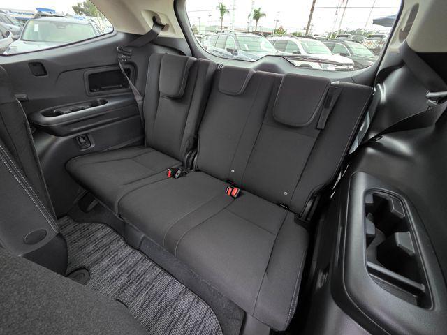 new 2025 Subaru Ascent car, priced at $39,415