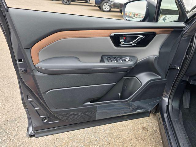 new 2025 Subaru Forester car, priced at $39,125