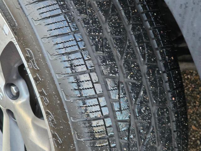 used 2020 Jeep Cherokee car, priced at $18,999