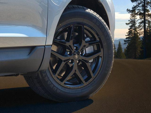 used 2024 Ford Edge car, priced at $21,197