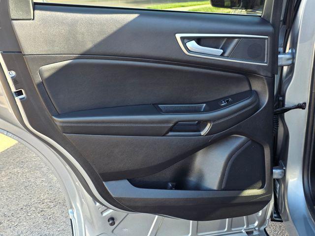 used 2024 Ford Edge car, priced at $21,197