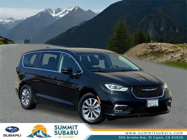 used 2022 Chrysler Pacifica Hybrid car, priced at $22,999