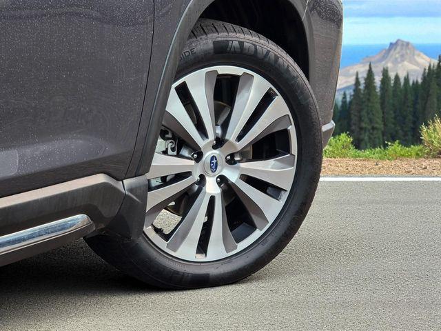 used 2022 Subaru Ascent car, priced at $27,999